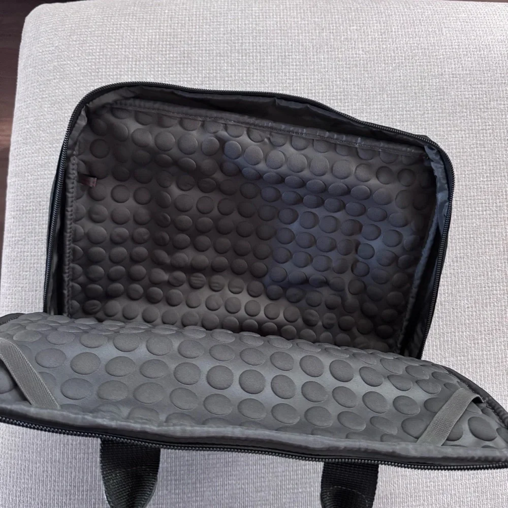 Tumi Black Men's Laptop Sleeve with handles
